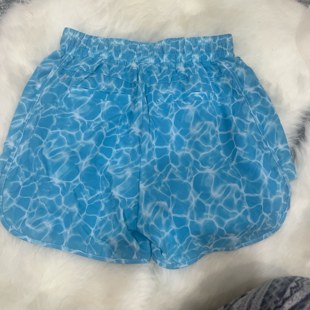 BUFFBUNNY flo shorts